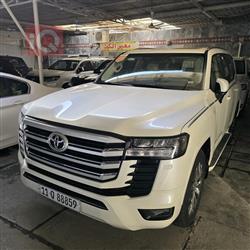 تويوتا لاندكروزر